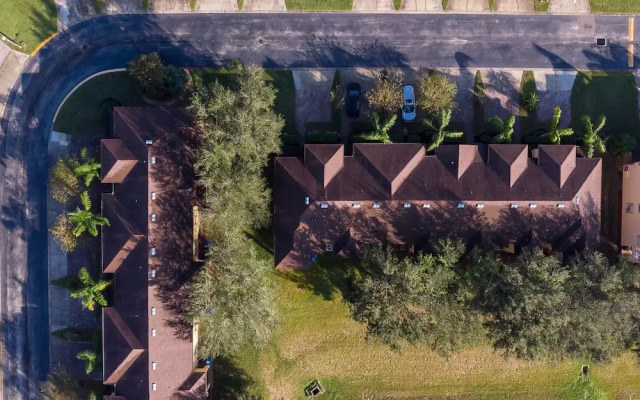 The Regal Retreat