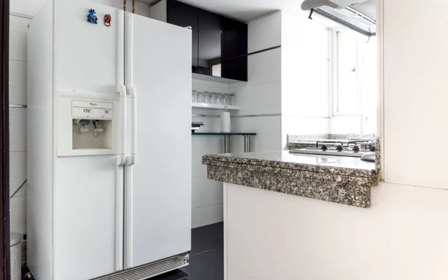 Modern Designer Flat By NOMAD GURU