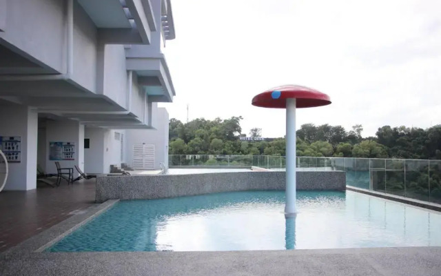 Icon Residence