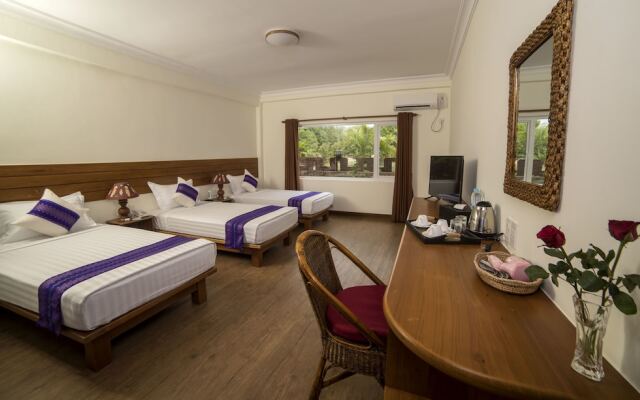 Royal Aykare Lodge