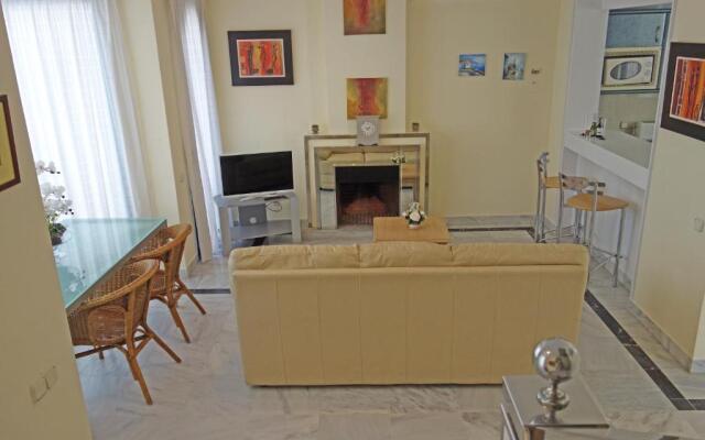 Marbella House Penthouse 77