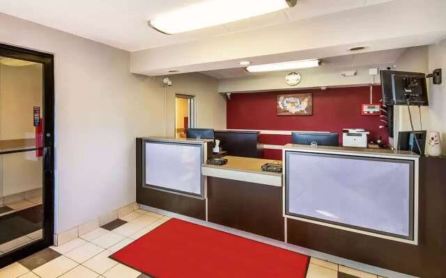 Days Inn by Wyndham Charleston WV