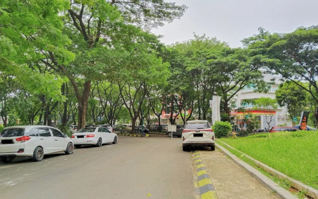 The Royale Sentra Tower Kuning