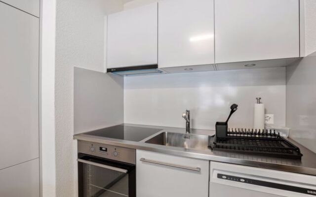 Triangel A Freund/Tryba