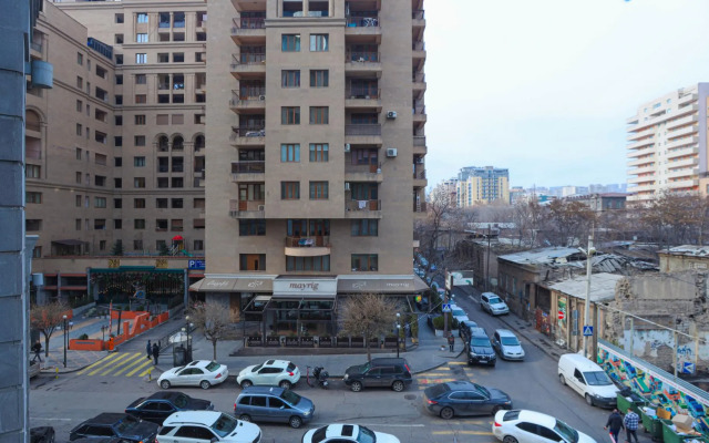 Stay Inn on Pavstos Buzanda Street 17