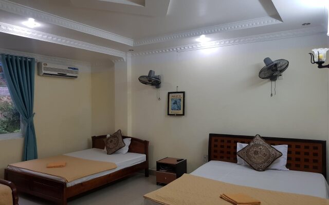 Bay View Hotel