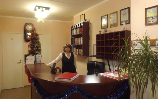 Gostinyi dvor