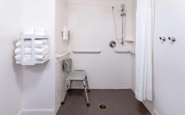 Hampton Inn & Suites Valley Forge/Oaks