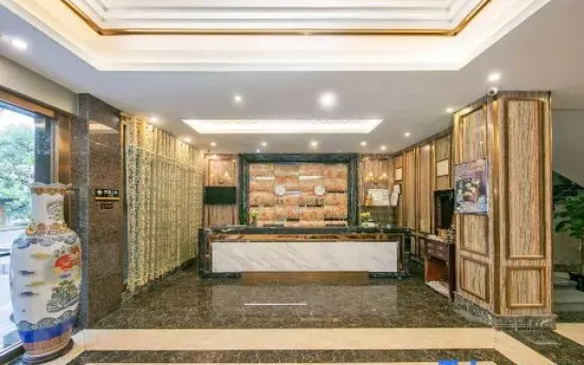 Super 8 by Wyndham Fuzhou Hot Spring Park