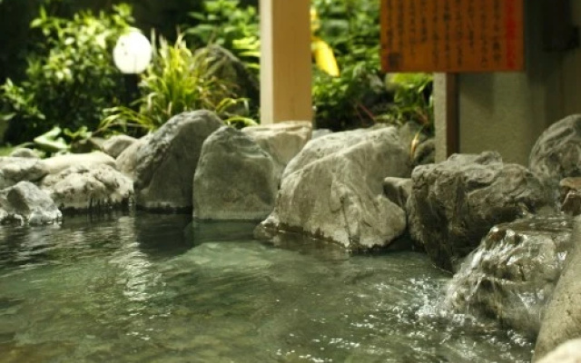 Kuretake – Outside – Shizuoka