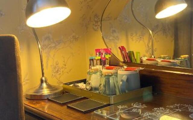 Whitecliff Guesthouse