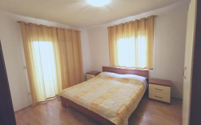 Apartments Monika Nin