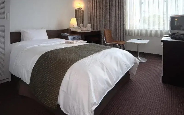 Kumamoto Kotsu Center Hotel