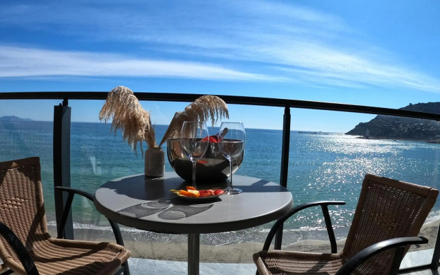 Sun Hotel by En Vie Beach - Adults Only