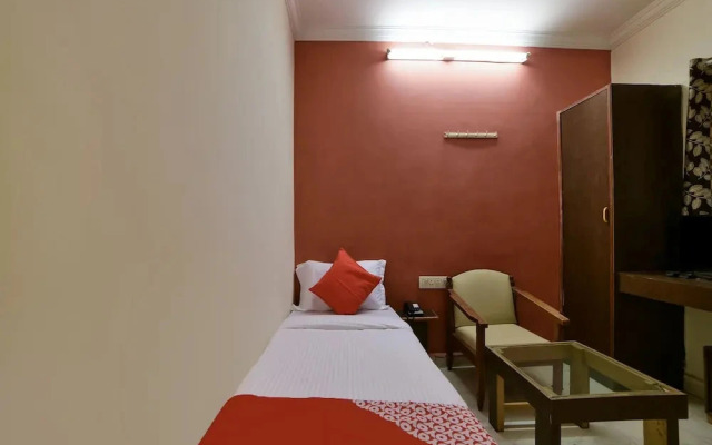 Hotel Sudarshan By OYO Rooms