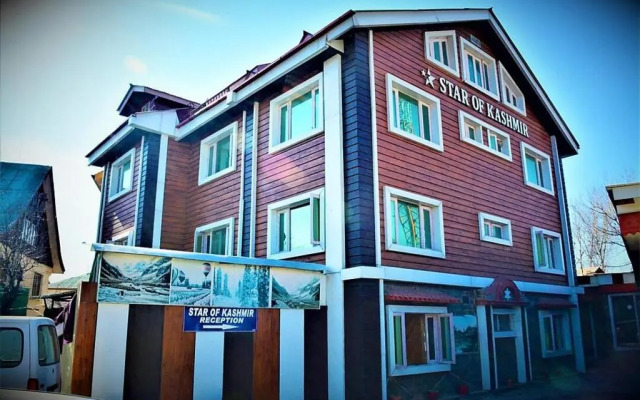 OYO 4529 Hotel Star of Kashmir