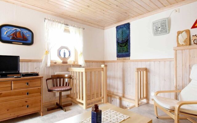 4 Person Holiday Home in Hamburgsund