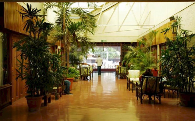 Hotel Boyeros