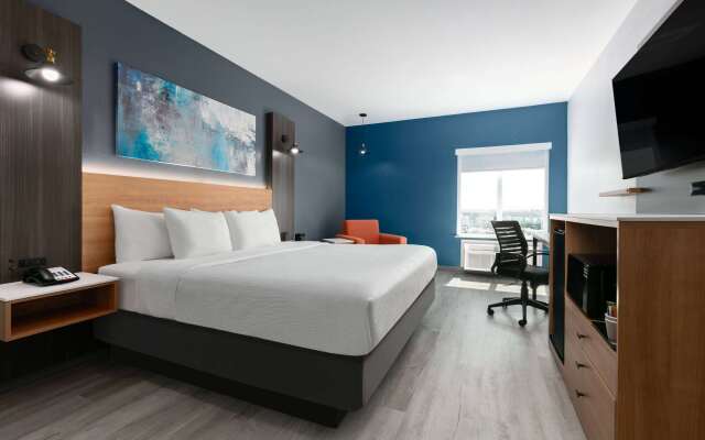 La Quinta Inn & Suites by Wyndham Ft. Worth - Burleson