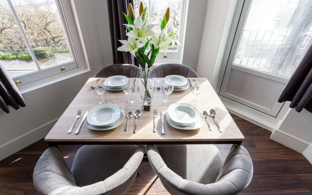 The Regency Apartments