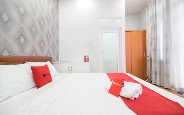 Reddoorz Plus @ Huynh Tan Phat