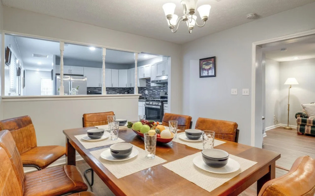 7 Mi to Louisville: Family-friendly Jefferson Home