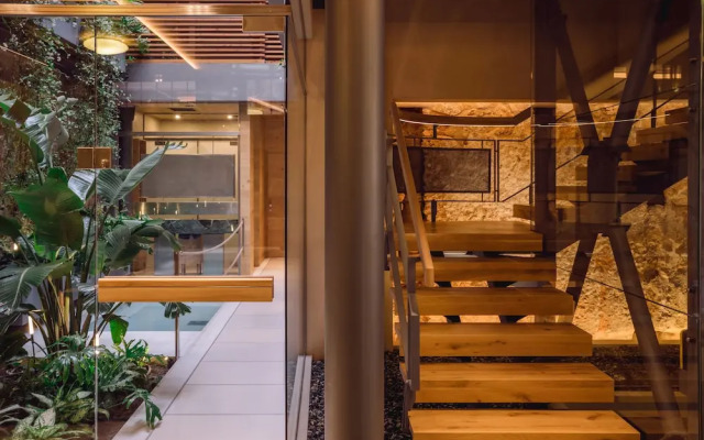 Elysia Boutique Hotel