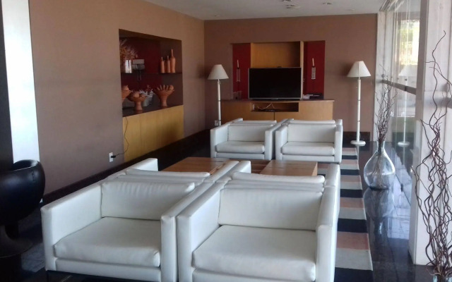 Tropical Barra Hotel