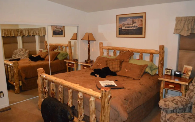 The Bear's Den B&B