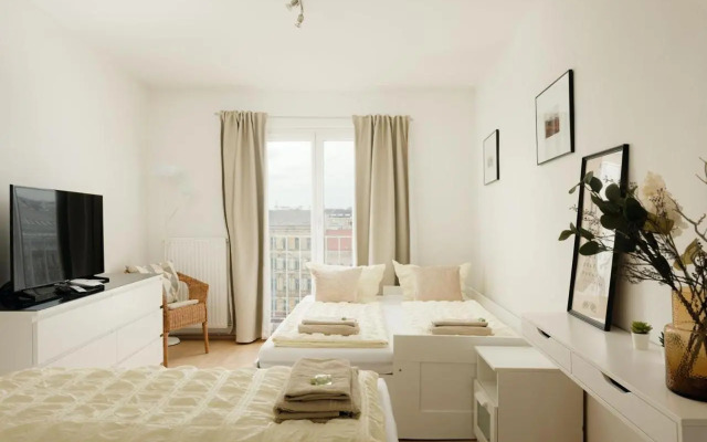 Apartment ZENTRAL direkt an U-BAHN STATION