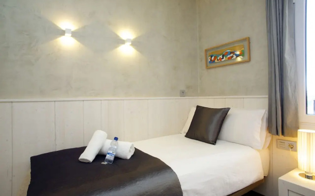 BarcelonaForRent Market Suites