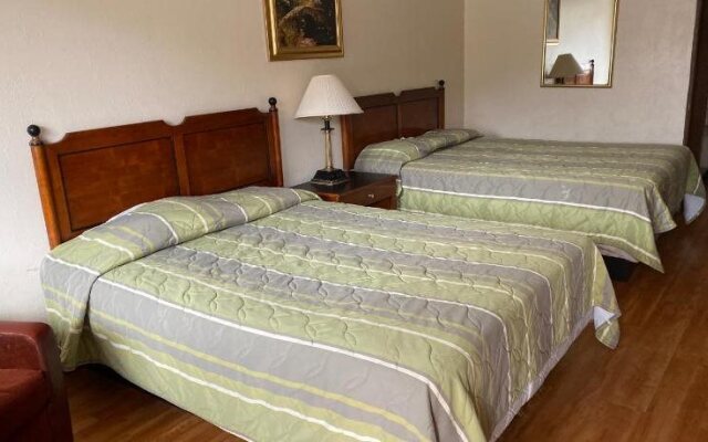 Park Ridge Inn