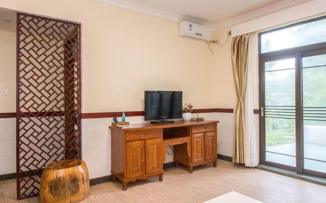 CTN Trip Boutique Hotel