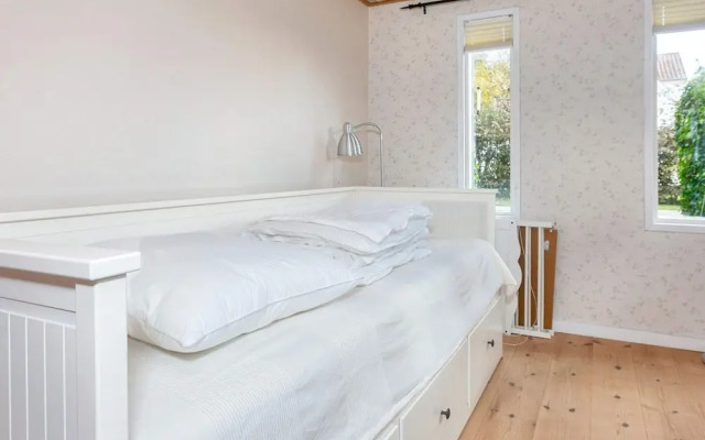 6 Person Holiday Home in Albaek