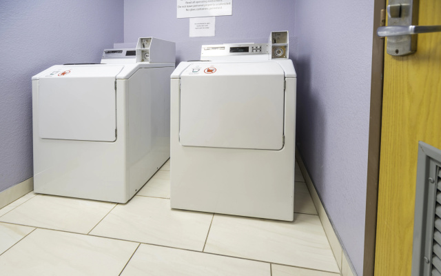 Holiday Inn Express Rochelle by IHG