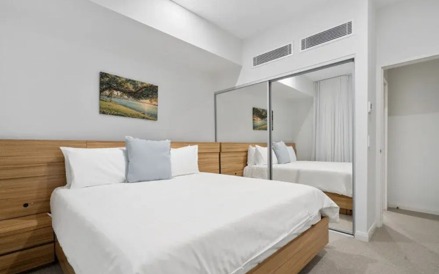 Stylish 1-bed Apartment With Rooftop Access