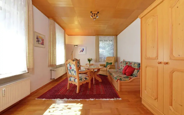 Quaint Apartment in Eimelrod near Lake & Water Sports