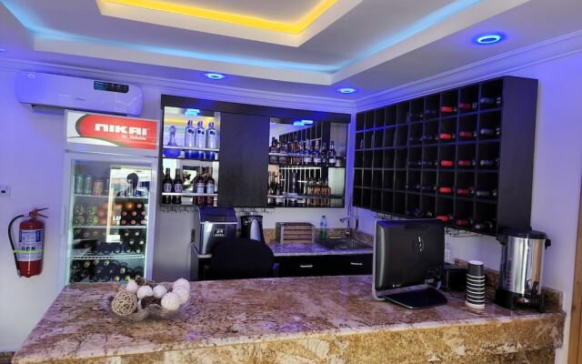 Luxol Homes And Suites