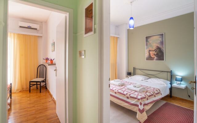 Grand Central Athinian Apartments