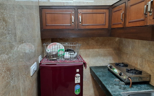 Couple Friendly Private Flat in Posh Lajpat Nagar