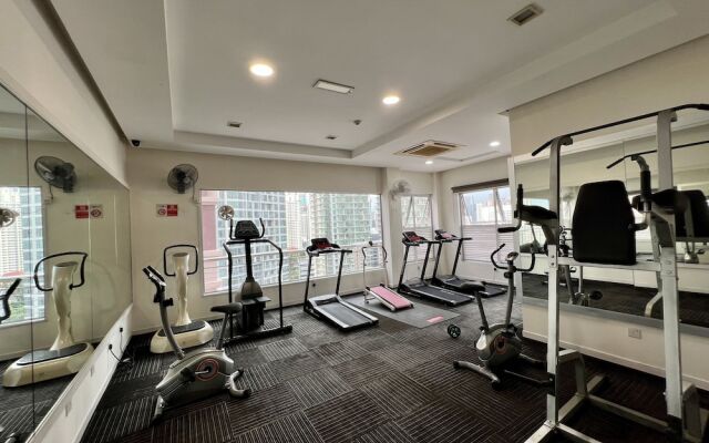 Casa Mutiara Apartments by Moonlight