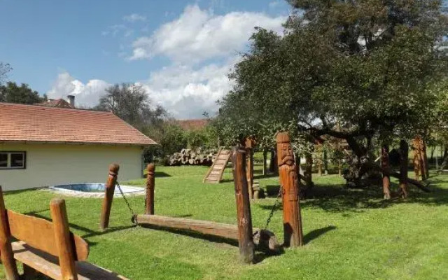 Ginti Panzió és étterem