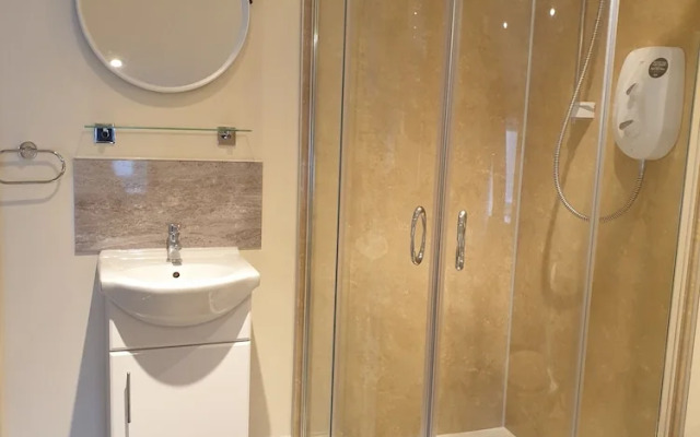Captivating 2-bed Apartment in Carlisle