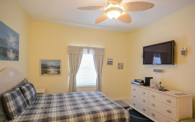 OW4-503 Ocean Walk by RedAwning