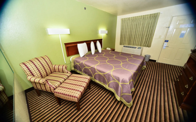 Masters Inn Tucker