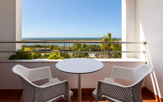 Playacartaya Hotel