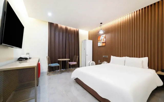 Suncheon Hound Hotel