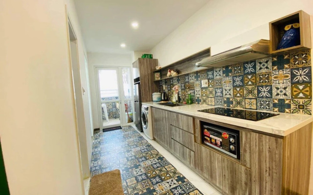 P&L Apartment