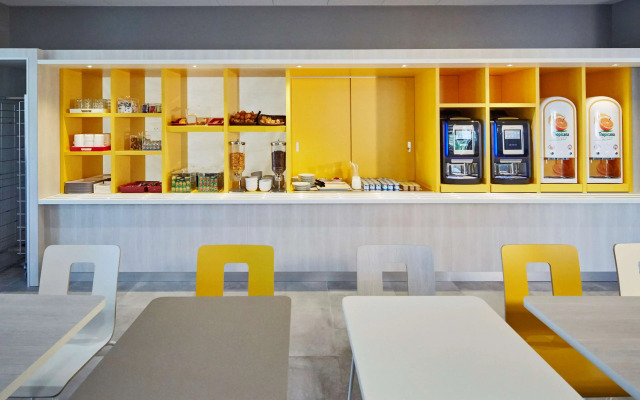 Kyriad ECO - Clermont Ferrand Estaing