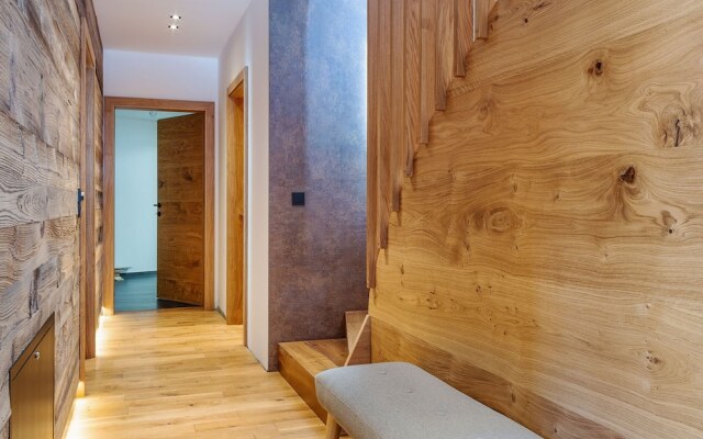 Magnificent Chalet in Niedernsill with Garden